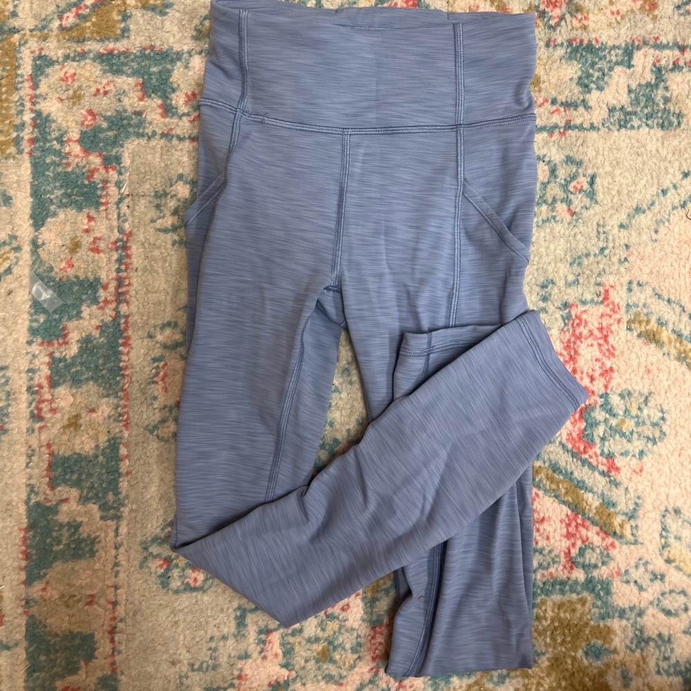 Lululemon leggings size 2! Hardly worn